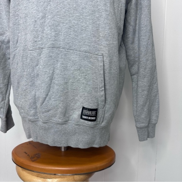 Snoopy Peanuts X Tower Records PLUNK! Grey Hoodie - Picture 6 of 12
